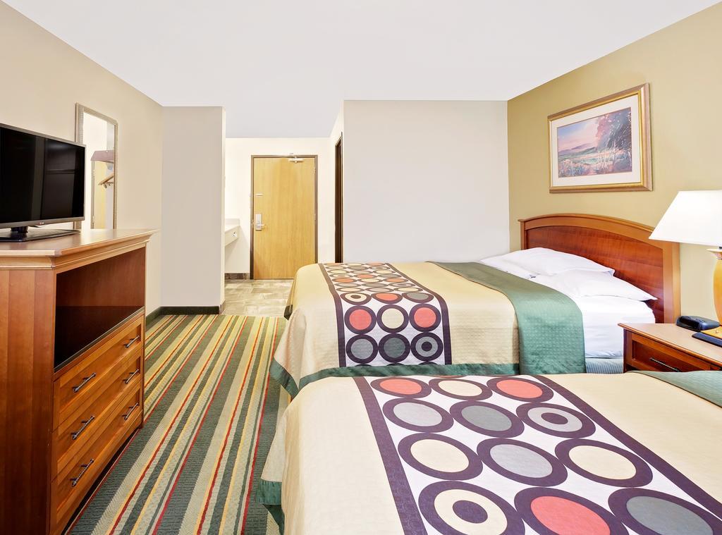 Hotel Super 8 By Wyndham Mt. Pleasant à Mount Pleasant Extérieur photo